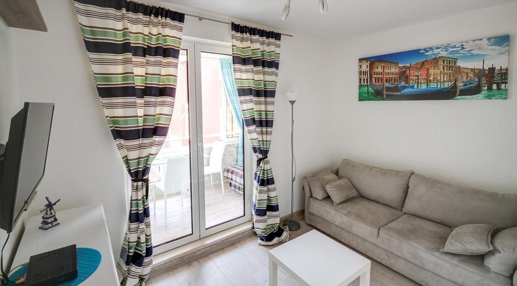 Irena Downtown Apartment Budva Room photo